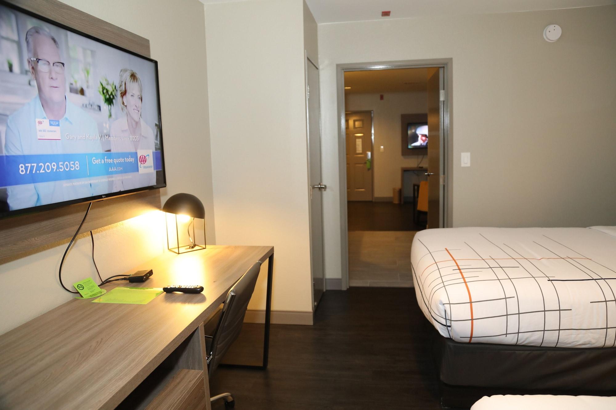 Hotel La Quinta By Wyndham 3*