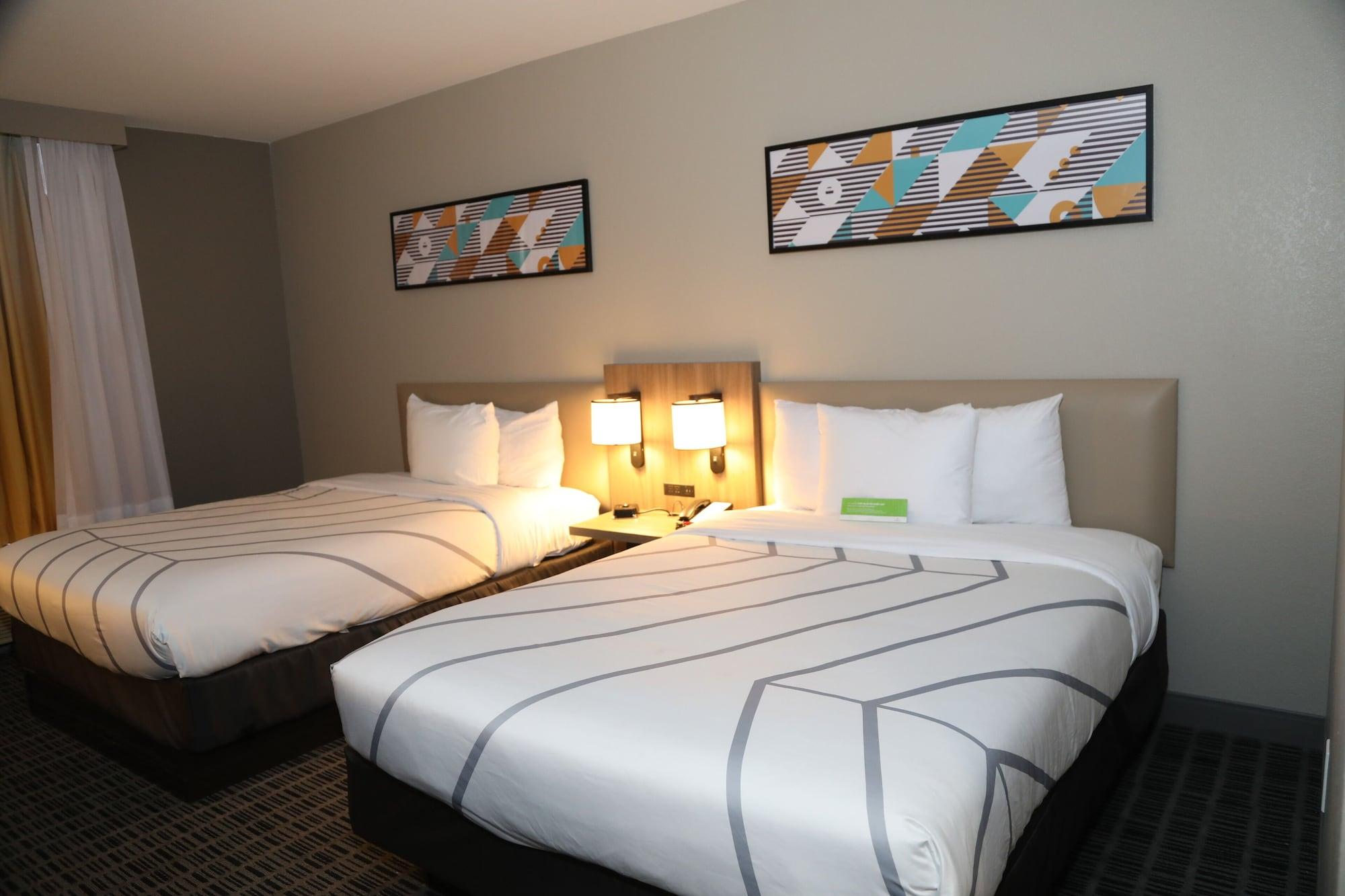La Quinta By Wyndham Hotel
