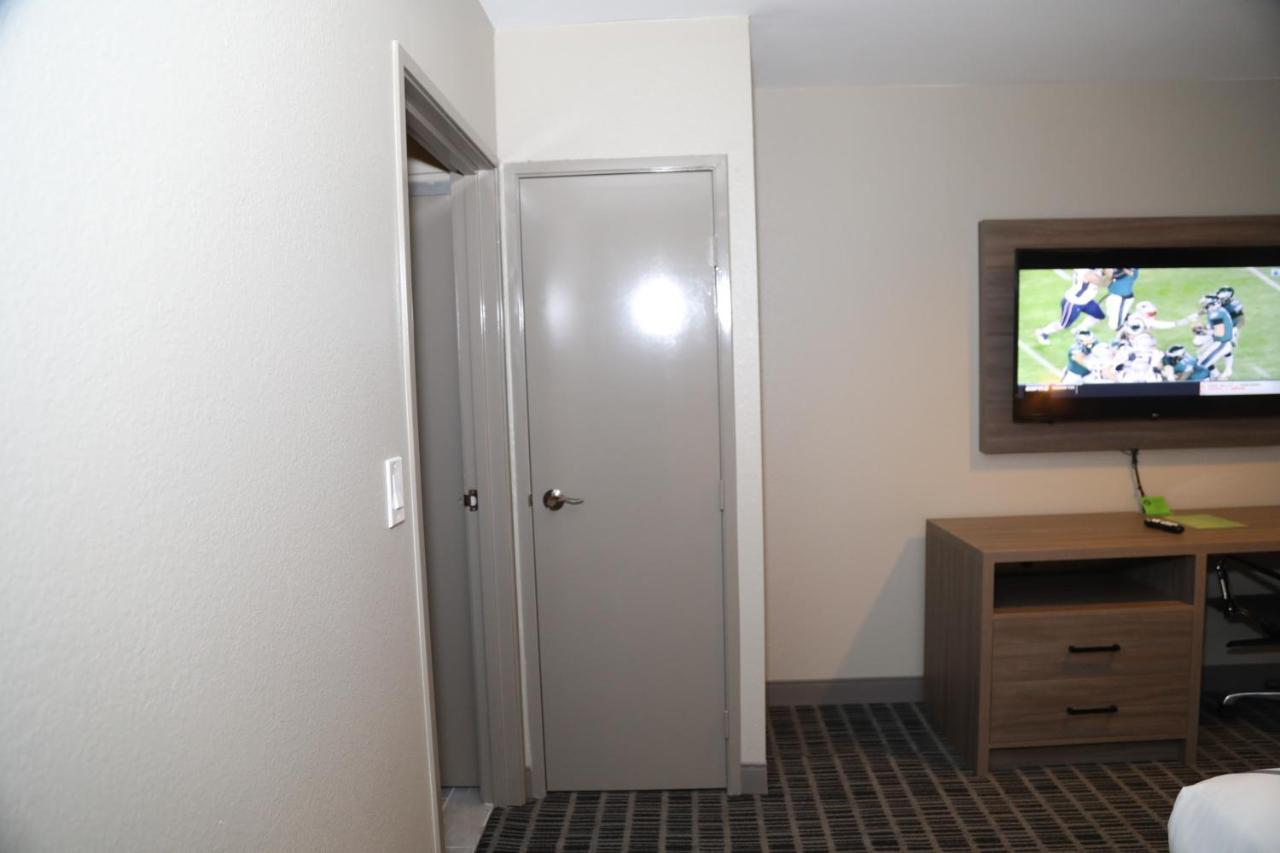 La Quinta By Wyndham Hotel 3*