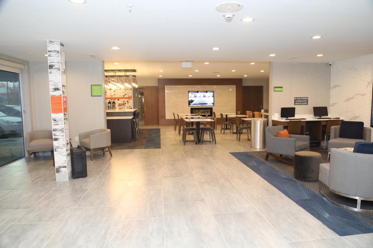 La Quinta By Wyndham Hotel Montgomery