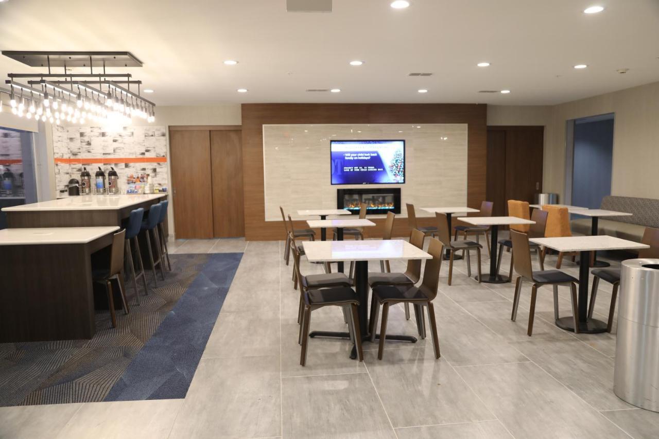 La Quinta By Wyndham Hotel Montgomery